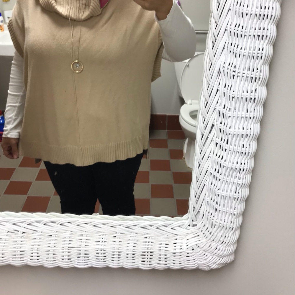 Joan vass New York sleeveless sweater. Size xl